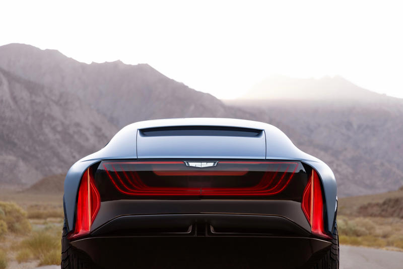 What’s cool about the Cadillac Elevated Velocity?, The look of tomorrow's Cadillacs, Infrared light and ‘dust-phobic vibration’, Interior luxury