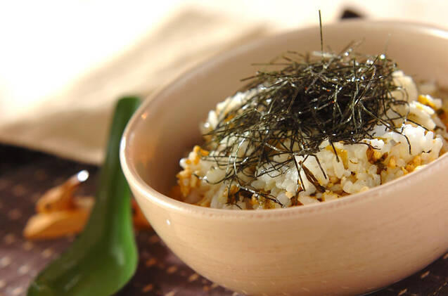 ・ゴマ油香る！ マグロアボカド丼, ・アボカドシラス丼, ・半熟卵のカルボナーラごはん, ・おつまみ手巻き, ・レンジチャーハン, ・レンジオムライス, ・10分で完成 冷凍うどんと鯖缶で簡単ぶっかけうどん, ・ピーマンとトマトの夏野菜サラダうどん, ・明太子カルボナーラうどん, ・レンジで簡単！ 屋台風焼きそば, ・干し芋トースト, ・キノコのみそマヨトースト, ・クロワッサンサンド, ・オープンサンド