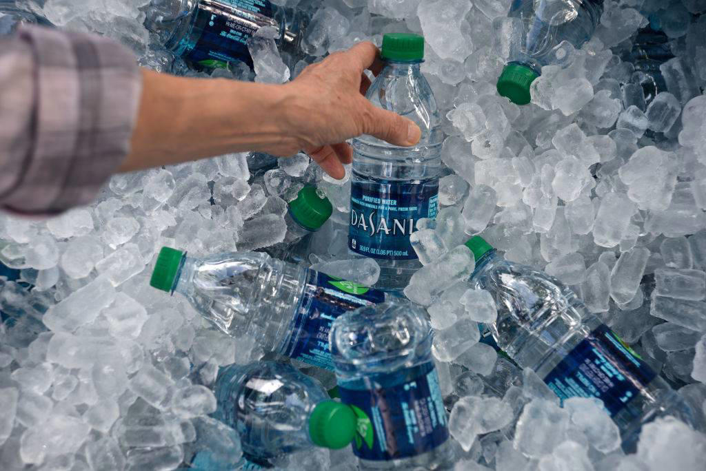 Best: Fiji, Mixed Reviews: SmartWater, Worst: Dasani Is Actually High In Sodium, Best: Zephyrhills Hits The Spot, Mixed Reviews: Icelandic Glacial Is Filtered Through Lava Rocks, Best: Boxed Water Is Better, Mixed Reviews: Core Hydration Has A Bottle Unlike No Other