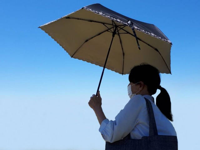  「マスク強要が迷惑」という投稿を見て…,  症状がなくても“感染させるリスク”はある,  法律的にも「お願い」は正当,  “終わってない”コロナ　若者にも後遺症リスク,  「マスクをする」ただそれだけで守れる命がある
