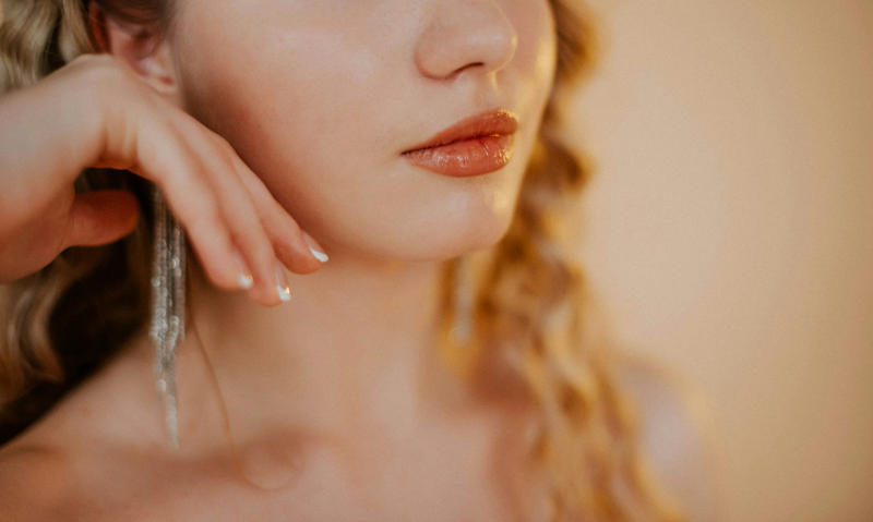 1. Dainty Gold Chain Necklaces, 2. Tiny Diamond or Cubic Zirconia Stud Earrings, 3. Simple Stacking Rings, 4. Thin Hoop Earrings, 5. Sleek Bar Necklaces, 6. Minimalist Ear Cuffs, 7. Geometric Pendants on Delicate Chains, 8. Single Pearl Necklaces or Earrings, 9. Hammered Metal Bangles, 10. Tiny Solitaire Pendants With Clear Stones, 11. Sleek Threader Earrings With Small Crystal Drops, 12. Shiny Ball or Bead Bracelets, 13. Minimalist Nose Studs With a Single Clear Gemstone, 14. Gold or Silver Minimalist Anklets, 15. Delicate Chain Bracelets Set With One or Two Small Gemstones