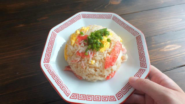 炊飯器で簡単「カニ風味チャーハン」の作り方, 今日のレシピのポイント, YouTube「エプロン」簡単レシピを動画で紹介しています。, Instagram「エプロン」簡単レシピを写真で紹介しています。