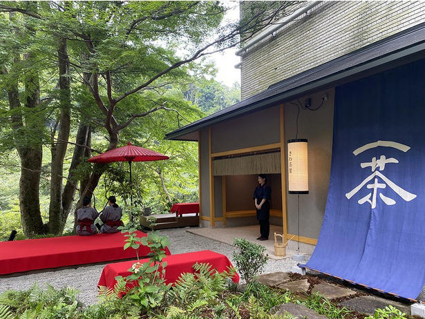 全室ご当地部屋に！箱根らしさあふれる客室, 旅の疲れを癒やす“茶屋”がオープン, ここでしかできない！職人も絶賛する特別な体験を, 食事や温泉もこだわりがたっぷり！