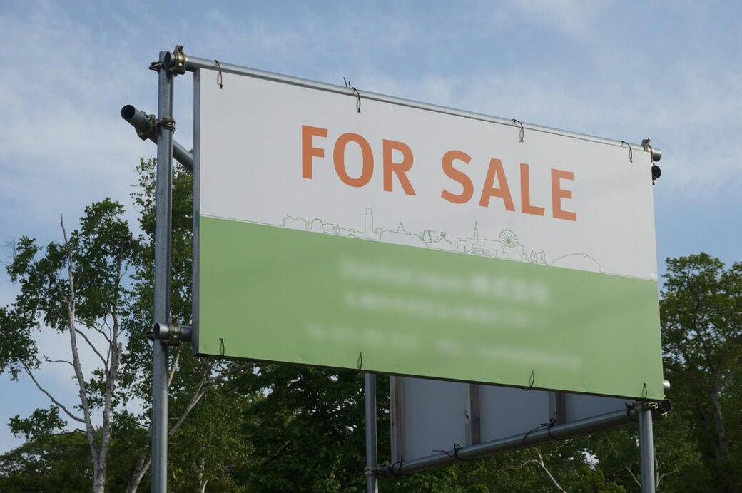 外資に買われている別荘地, 「公売」から落札にいたった物件も, 目に付く「FOR SALE」の看板, 売り出し中の土地「外国人を強く意識」, リゾート施設の建設会社が破産, 適正な開発を担保する対策を