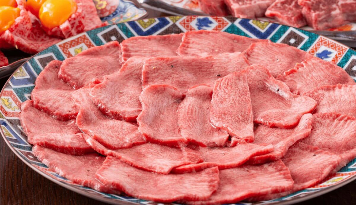 一度食べればやみつき！新登場「ユッケビビンバ」, みさもの代名詞といえば「極上生タン」, 海鮮メニューも自慢！みさもの「土鍋ご飯」, 「ランイチ串」や金澤冷麺などオリジナルメニューも