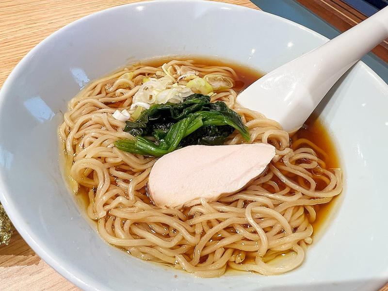 『麺匠 一鶏』とは, 【長岡醬油らーめんをアレンジ】「極鶏生姜醤油」, 【黄金色のスープ】「極鶏塩そば」, メニュー(2025年8月19日時点)