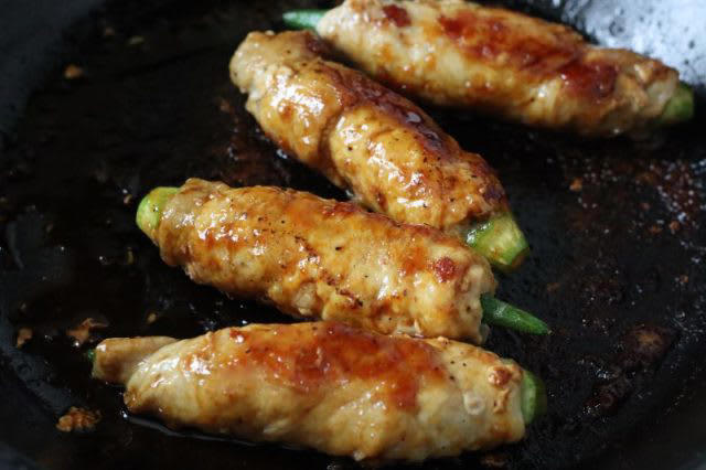 切り口が可愛い♪「オクラ肉巻き」「かぼちゃの塩昆布和え」2品弁当, 1品目 オクラ肉巻き, 2品目 かぼちゃの塩昆布和え, 2品弁当の詰め方プロセス, 「心が楽になる2品弁当」のルール