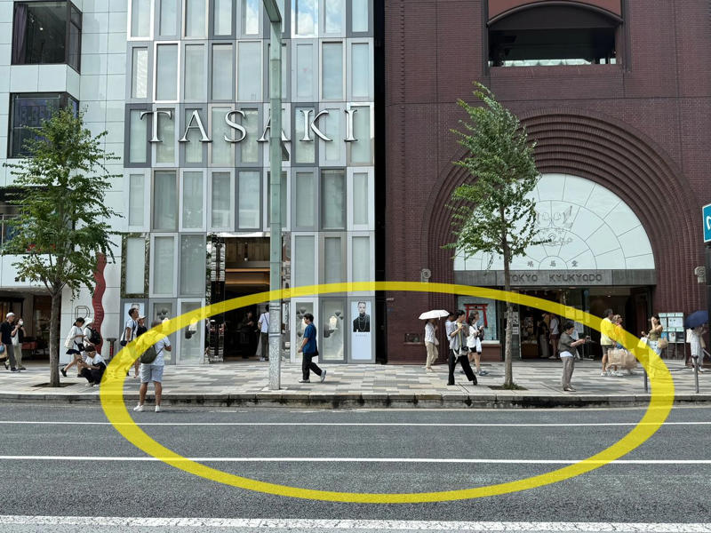 銀座に残る「戦争の痕跡」とある女性との出会い, 都心商業地への初めての大規模空襲, 銀座線の改修工事で垣間見えた爆撃の痕跡, 戦後80年の時を経て大きく変わった銀座の街を歩く