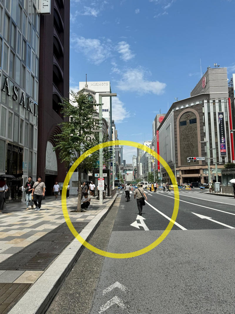 銀座に残る「戦争の痕跡」とある女性との出会い, 都心商業地への初めての大規模空襲, 銀座線の改修工事で垣間見えた爆撃の痕跡, 戦後80年の時を経て大きく変わった銀座の街を歩く