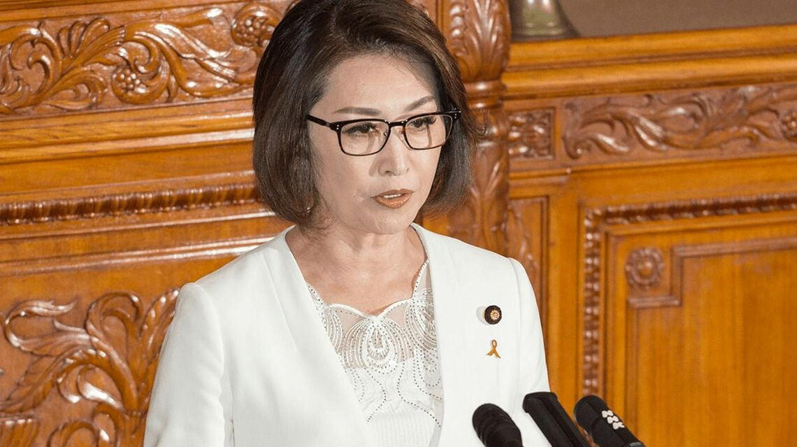 「三原じゅん子大臣が国会を抜け出し…」と週刊誌報道, 美容注射「失敗した」という事例も, 美しさを保つには継続的にクリニックに通う必要がある, なぜ私たちは美容施術を受けるのか, 美容施術は“非日常な行為”ではなくなりつつある