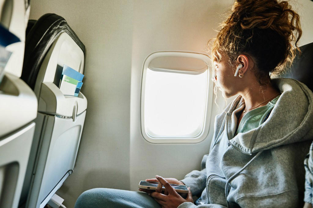 Flight attendant shares health warning for plane passengers who sit in the window seat