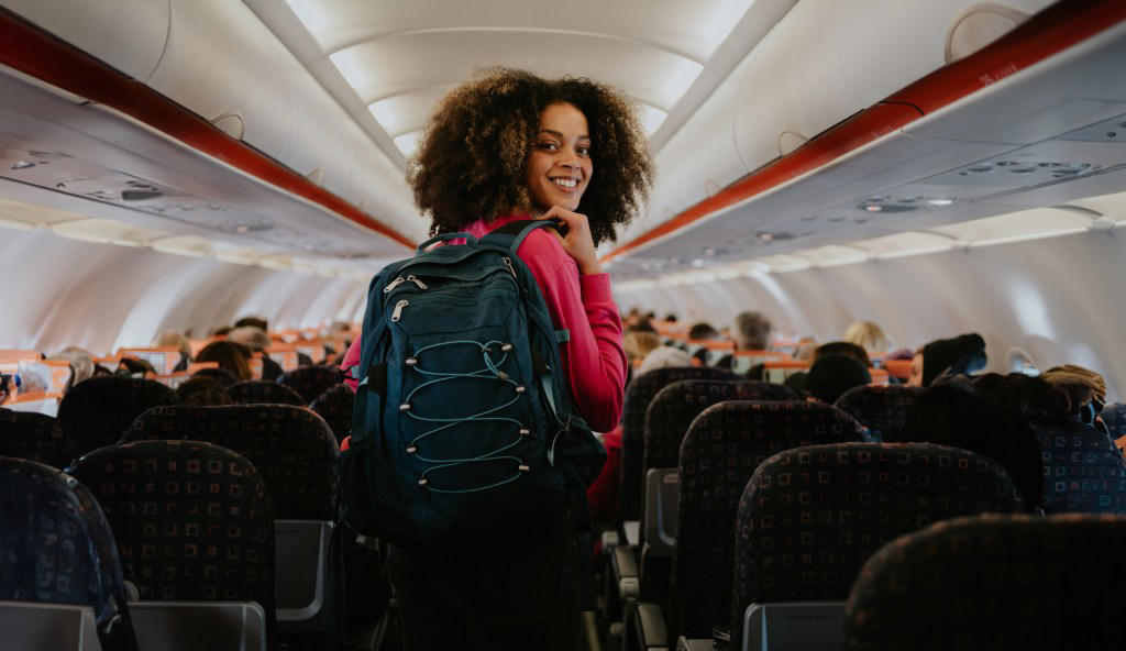 Flight attendant shares health warning for plane passengers who sit in the window seat