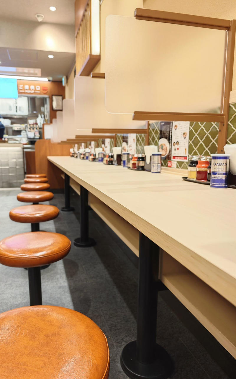「松屋」があらたにラーメン店をオープン, 実はラーメンのほかにも……, “多業態化”は将来を見据えた新たな挑戦, 他の牛丼チェーンも他業種化が進む, 「松太郎」を実食してみると……, 松屋が大切にする姿勢