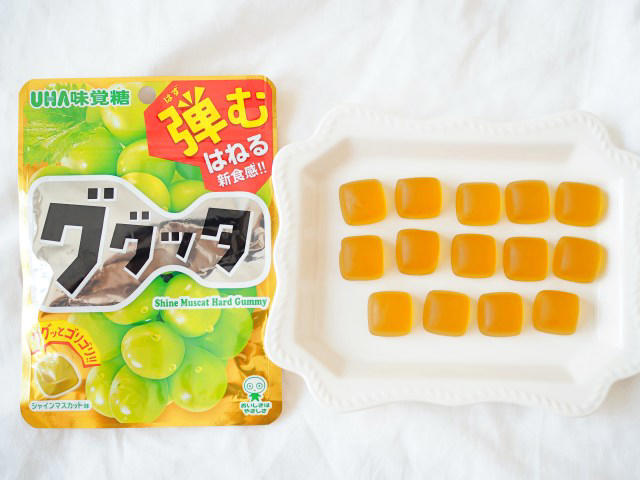 ＜とろみ～グミ ぶどう味/ カンロ＞, ＜ググッタ シャインマスカット味/ UHA味覚糖＞, ＜むちもっちバナナグミ/ 不二家＞, ＜もちゅグミ 温州みかん味/ マイナット＞, ＜しゃりぷにょ梅グミ/ クリート＞