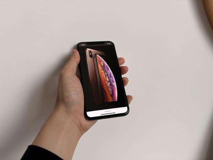 「それiPhone XSで十分じゃん…」で6年経過, 「バッテリー交換」でめっちゃ延命できた, でも、熱くなりすぎる。持てなくなってきた…, このへんが潮時かな…