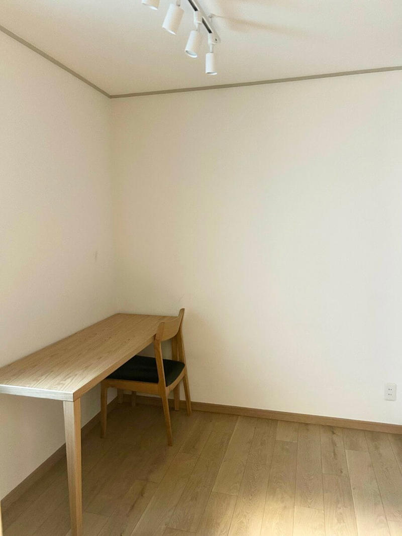 時間と向き合った結果、早起きがベストと気づいた, 1：自分の時間を「見える化」する, 2：時間を“浪費・消費・投資”の3つのタイプに分ける, 3：ときには“やめる”勇気も必要