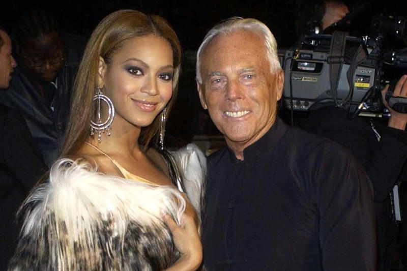 Giorgio Armani death latest: Key points, Julia Roberts calls Armani a 'true friend', Charles Leclerc recalls 'great honour' of working with Armani, Russell Crowe remembers buying his first Armani suit, Armani's full statement to its late founder, Armani with famous faces over the years:, Diane Kruger calls Armani 'one of the nicest people and mentors', Donatella Versace pays tribute, Armani detailed succession plan days before his death