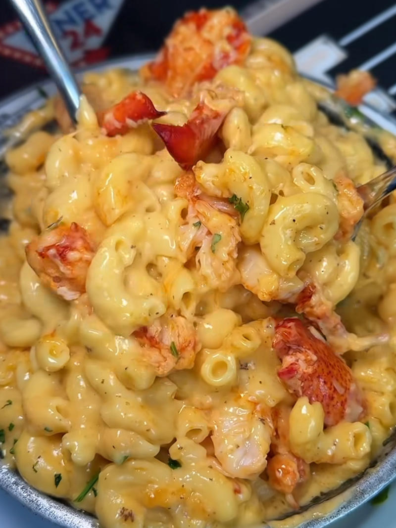 Baked Lobster Mac & Cheese Cups Garlic Butter Lobster Tail, Crispy Crab Cakes, Rich Lobster Bisque, Crunchy Coconut Shrimp, Crab Alfredo Pasta, Lobster Mac & Cheese, Spicy Cajun Salmon, Creamy Clam Chowder, Firecracker Shrimp, Honey-Glazed Salmon, Garlic Butter Mussels, Red Lobster-Style Fried Shrimp, Lobster-Stuffed Mushrooms, Lemon Butter Shrimp Skewers, Crab and Corn Chowder, Seafood Alfredo Pizza, Baked Lobster Mac & Cheese Cups, Red Lobster Copycat Clam Strips