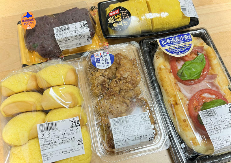 5位：「幸唐 若鳥ももからあげ」（291g 684円）, 4位：「北海道産あずき粒あんおはぎ」（2個 280円）, 3位：「北海道産小麦使用 トマトベーコンピザ」（321円）, 2位：「スイートメロン」（8個 321円）, 1位：「鉄板巻上げ 自家製厚焼玉子」（429円）