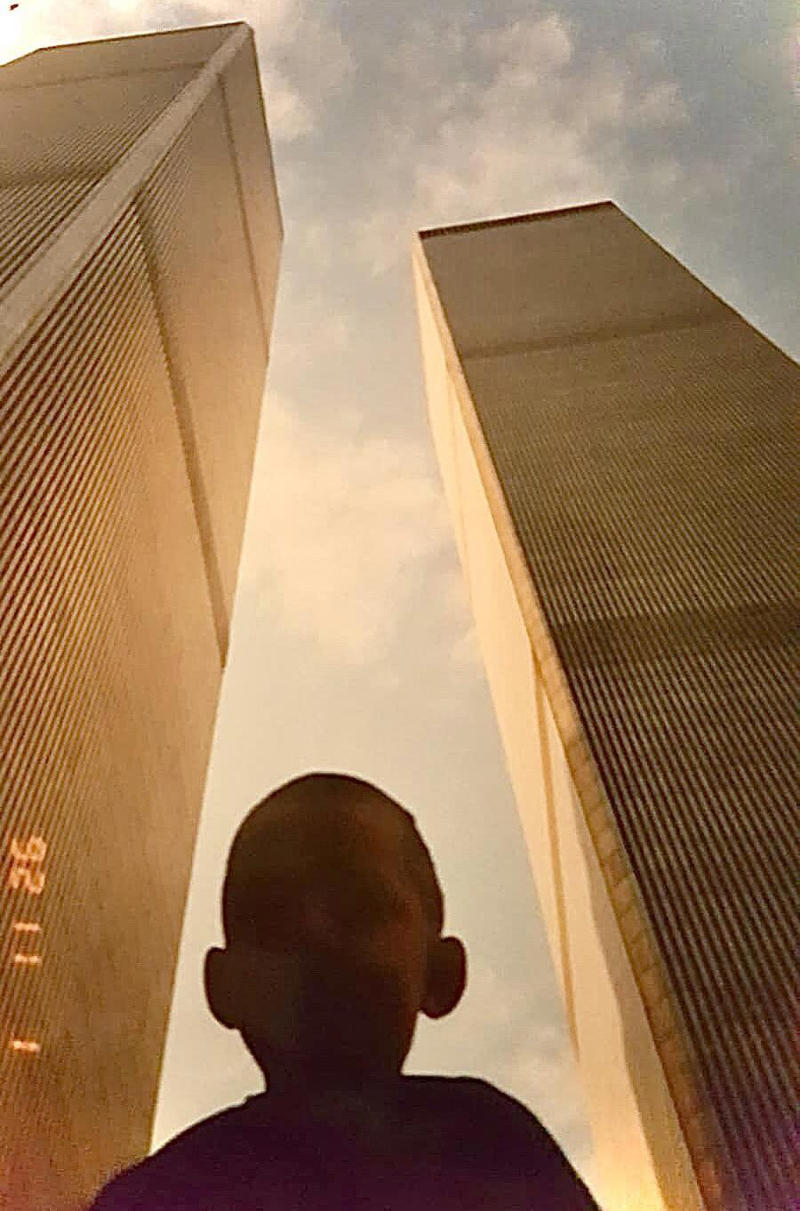 14. A Striking (and Eerie) Self-Portrait at the Foot of the Twin Towers 1. First Computer Lesson on an Apple II, 2. An 18-Year-Old Penelope Cruz, 3. Talk About Beach ‘Fit Goals, 4. A Young Marisa Tomei in ‘My Cousin Vinny’, 5. Ronald Reagan Shares a Laugh With Incoming US President Bill Clinton in Washington D.C., 6. A Young Matthew McConaughey on the Set of ‘Dazed and Confused’, 7. ‘My Dad as a High School Student in 1992’, 8. A Young Jack Black Serving Serious Blue Steel, 9. ‘My Dad and Me, Circa 1992’, 10. Tie Dye and Mullets: Just Your Average ’90s Family Portrait, 11. Seattle Rock Band Soundgarden Pictured in California, 12. Behind the Scenes of ‘The Last of the Mohicans’, 13. ’90s House Parties Were Truly Unmatched, 14. A Striking (and Eerie) Self-Portrait at the Foot of the Twin Towers, 15. ‘Skate Crew From High School, 1992’, 16. Iman & David Bowie on Their Wedding Day in Italy, June 6, 1992, 17. People Play Volleyball in Front of a Buddha Statue in Afghanistan, 18. A Young Chris Cornell Performs on Stage in His Signature Plaid, 19. Jodie Foster and Anthony Hopkins Hold Up Their Oscars After Winning Best Actor and Actress for ‘The Silence of the Lambs’, 20. Cher Turning Heads in a Red Sequin Gown at an Awards Show, 21. A Young Winona Ryder During the Filming of ‘Dracula’, 22. The Epic Cast of Saturday Night Live in 1992, 23. ‘The 1992 USA Men’s Olympic Basketball Team, aka the Dream Team’, 24. Kris Kristofferson Comforts Sinéad O’Connor After She Gets Booed on Stage During a Bob Dylan Tribute Concert, 25. Nirvana Pictured in Spain During the Height of the Grunge Era, 26. An Interior Shot of the Mall of America When it First Opened in Bloomington, Minnesota, August 1992, 27. Christian Bale Pictured at His 18th Birthday Party, 28. ‘My Brother Getting Slimed at Universal Studios Florida in 1992’, 29. Alanis Morissette Pictured Doing Shots With Santa, 30. Bruce Campbell Poses With His Many Stunt Doubles on the Set of ‘Army of Darkness’, 31. Michael Jordan Rocks a Matching Set at the ’92 Olympics in Spain