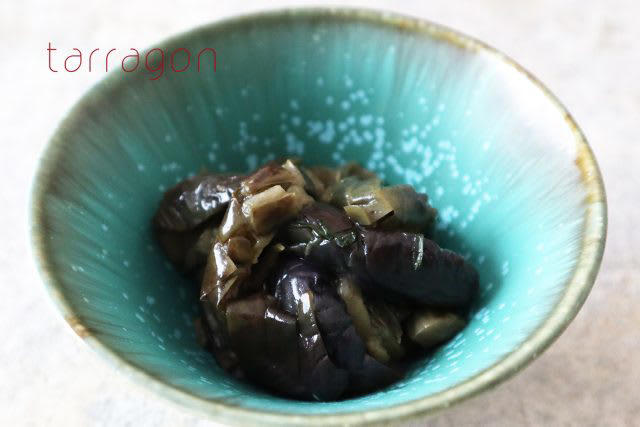 今日の主役は、なす, レンジで4分！「なすと豚のじゅわーとはさみ蒸し」, 材料・分量（調理時間：10分：2人分）, タラゴンの挿し木（お料理ブログ）※毎日更新中！ http://ameblo.jp/tarragon, インスタグラム（おいしい日常を日々更新♪） http://instagram.com/junko_ok/