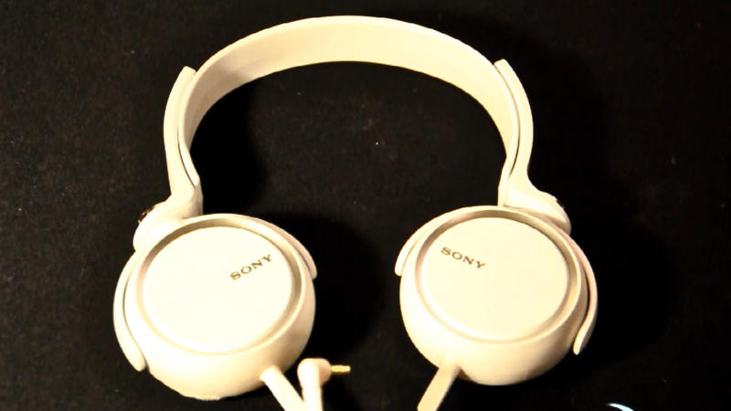 1. Sony MDR-XB400, 2. Sony MDR-V150, 3. Sony DR-BT21G, 4. Sony MDR-E9LP, 5. Sony MDR-ZX100, 6. Sony DR-BTN200, 7. Sony MDR-AS200, 8. Sony MDR-ZX110NC, 9. Sony WF-SP700N, 10. Sony MDR-V55, 1. Sony WH-1000XM5, 2. Sony WH-1000XM4, 3. Sony WH-1000XM3, 4. Sony WH-CH720N, 5. Sony WH-CH710N, 6. Sony MDR-7506, 7. Sony MDR-CD900ST, 8. Sony WF-1000XM5, 9. Sony WF-1000XM4, 10. Sony LinkBuds S