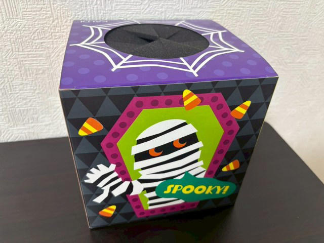 ・今年もハロウィンコーナーが登場！, ・今回購入した商品がこちら, ・蘇る500個の水風船事件, ・ドキドキの運試し？, ・さすが店員さん、ギフトでも嬉しいポーチ, ・気になる人は早めにカルディへ！