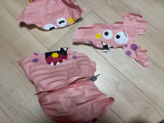 ・今年もハロウィンコーナーが登場！, ・今回購入した商品がこちら, ・蘇る500個の水風船事件, ・ドキドキの運試し？, ・さすが店員さん、ギフトでも嬉しいポーチ, ・気になる人は早めにカルディへ！