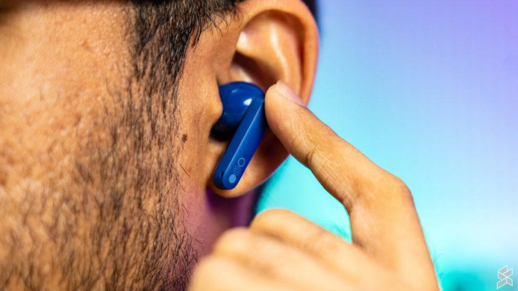 The Sound Signature is Subjectively Not for Me, Reproduces Music Just Like Any Buds at Its Price, Believe me, I tweaked every tweakable setting, Speaking about ANC…, I can’t believe I found a useful gimmick, Realme Buds Air 7 Pro – Buy or Bin?