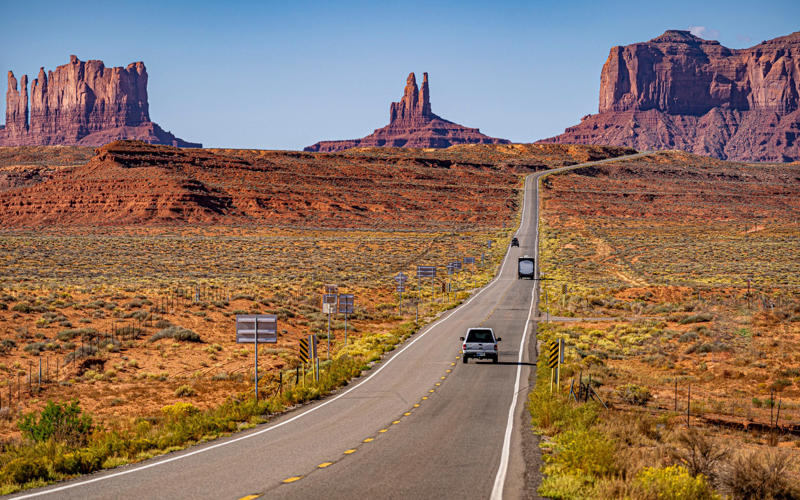 What to prepare before you go, ESTA visa waiver, Phone data, Health insurance, Driving licences, What to expect while you’re there, Drugs and alcohol, Tipping culture, Tax calculations, Expectations for the road, Cultural norms