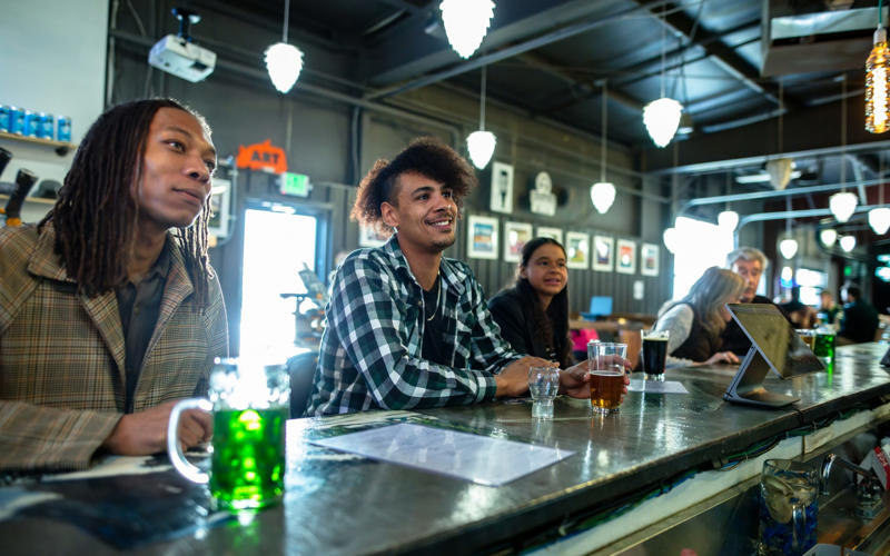 What to prepare before you go, ESTA visa waiver, Phone data, Health insurance, Driving licences, What to expect while you’re there, Drugs and alcohol, Tipping culture, Tax calculations, Expectations for the road, Cultural norms