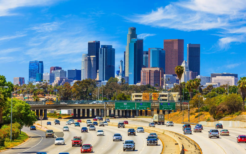 What to prepare before you go, ESTA visa waiver, Phone data, Health insurance, Driving licences, What to expect while you’re there, Drugs and alcohol, Tipping culture, Tax calculations, Expectations for the road, Cultural norms