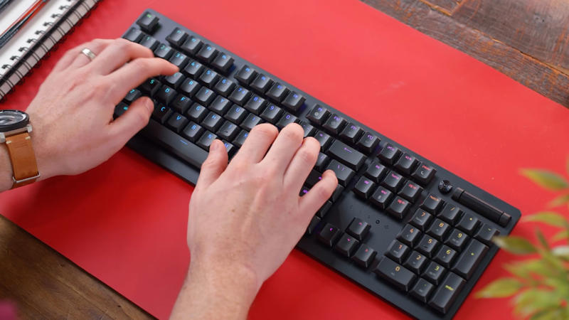1. Razer Deathstalker V2 Pro 1. Razer Deathstalker V2 Pro, 2. Corsair K65 RGB (Original), 3. Logitech G910 Orion Spark, 4. Redragon K552 Kumara, 5. Razer Ornata Chroma, 6. Anne Pro 2, 7. Razer Cynosa V2, 8. Cooler Master CK721, 9. Roccat Magma, 10. MSI Vigor GK50 Elite, 1. Wooting 80HE, 2. SteelSeries Apex Pro TKL Gen 3, 3. Keychron Q3 Max, 4. NuPhy Field75HE, 5. Keychron K2 HE, 6. Corsair K70 Core, 7. Lemokey L3, 8. Asus ROG Strix Scope II 96 Wireless, 9. Wooting 60HE+, 10. G.Skill KM250 RGB