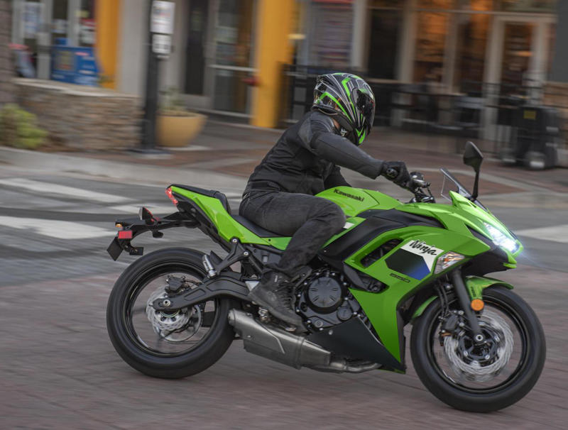 カワサキ「Ninja 650」2026年モデルの概要, カワサキ「Ninja 650」2026年モデルのカラー・人気投票, カワサキ「Ninja 650」2026年モデル主なスペック・燃費・製造国・価格, カワサキ「Ninja 650」2026年モデルの写真, カワサキ「Ninja 650」関連のおすすめ記事
