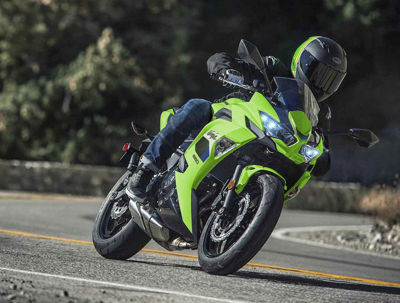 カワサキ「Ninja 650」2026年モデルの概要, カワサキ「Ninja 650」2026年モデルのカラー・人気投票, カワサキ「Ninja 650」2026年モデル主なスペック・燃費・製造国・価格, カワサキ「Ninja 650」2026年モデルの写真, カワサキ「Ninja 650」関連のおすすめ記事