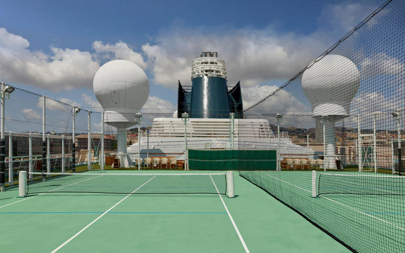 1. Where does Crystal cruise?, 2. Who does Crystal appeal to?, 3. The Crystal fleet, 4. Accessibility on board, 5. Loyalty scheme