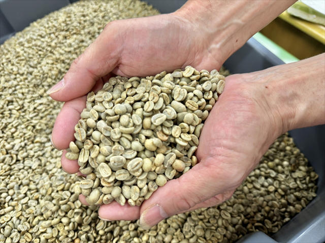 コーヒー豆選びから焙煎まですべて自社で行う, 焙煎工場を見学！コーヒーができるまで, びっくりドンキーのコーヒーは2種類ある, コーヒーカップも可愛い, コーヒーに対する情熱がアツい