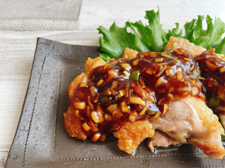 ・ズッキーニと生ハムのオイルマリネ, ・さつまいもの甘煮, ・とうもろこしの唐揚げ, ・なめたけの卵焼き, ・アスパラベーコンチーズ巻き, ・山芋の豚肉巻き, ・カツオのたたき, ・豚バラ甘酢レンコン, ・カレイの煮つけ, ・牛肉のチンジャオロース, ・鶏ネギ黒酢あんかけ, ・さばのミネストローネ