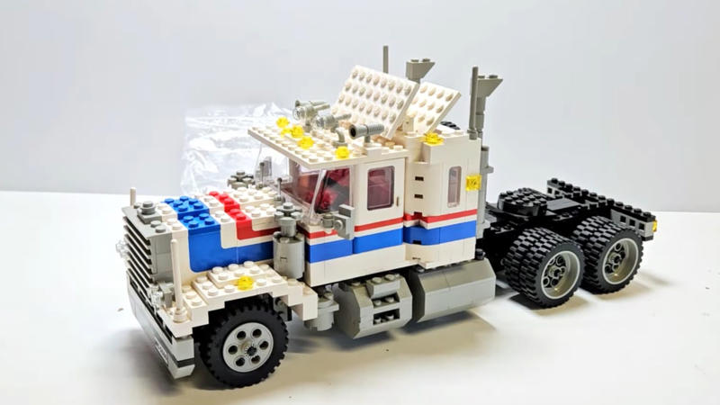 1. Black Seas Barracuda (6285), 2. Ice Planet Deep Freeze Defender (6973), 3. Launch Command Shuttle (6544), 4. Aquazone Neptune Discovery Lab (6195), 5. Ninja Fortress (6093), 6. Exploriens Explorien Starship (6982), 7. Space Police II Galactic Mediator (6984), 8. Royal Knight’s Castle (6090), 9. Rock Raiders Chrome Crusher (4970), 10. UFO Interstellar Starfighter (6979), 11. Adventurers' Temple Of Anubis (5978), 12. Western Fort Legoredo (6769), 13. Divers Shark Cage Cove (6555), 14. Time Cruisers Flying Time Vessel (6492), 15. Spyrius Blacktron Saucer Centurion (6939), 16. Adventurers Jungle River Expedition (5986), 17. Ninja Samurai Stronghold (6083), 18. Aquazone Stingray Stormer (6198), 19. Technic Super Car (8880), 20. Model Team Highway Rig (5580)