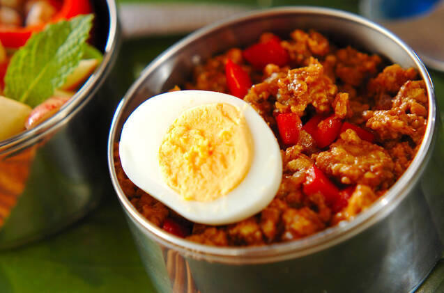 ・ 現地ではどのように食べられている？, ・簡単キーマカレー, ・プロ直伝のフムス, ・ブロッコリーとツナのホットサラダ, ・バジル風味のアボカドサーモンのカナッペ, ・ナスとツナのクミン炒め