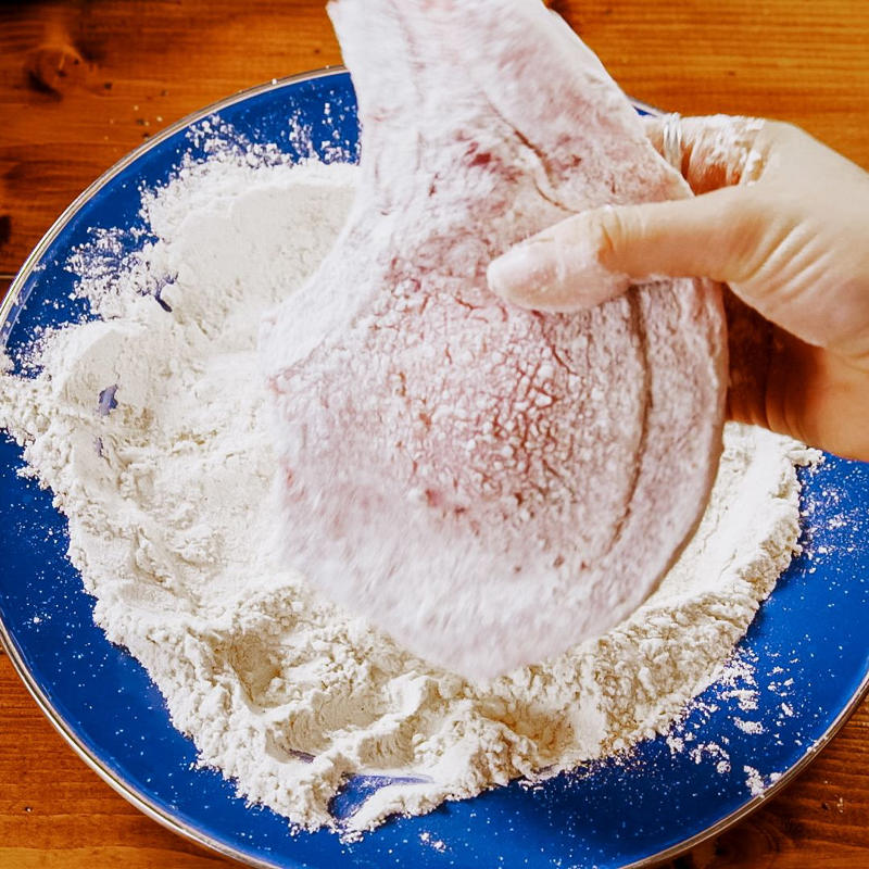How To Make Smothered Pork Chops, Recipe Tips, What To Serve With Smothered Pork Chops, Made This?, Ingredients, Directions