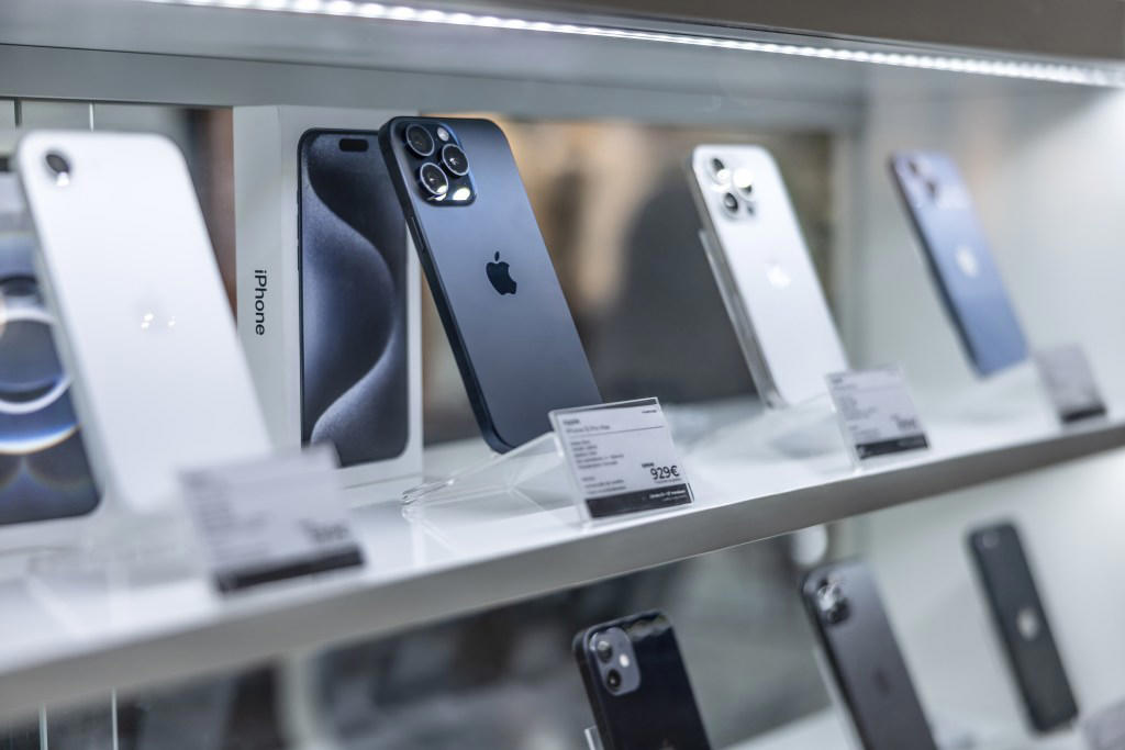 Apple rumoured to release new flip iPhone with ‘radical’ design