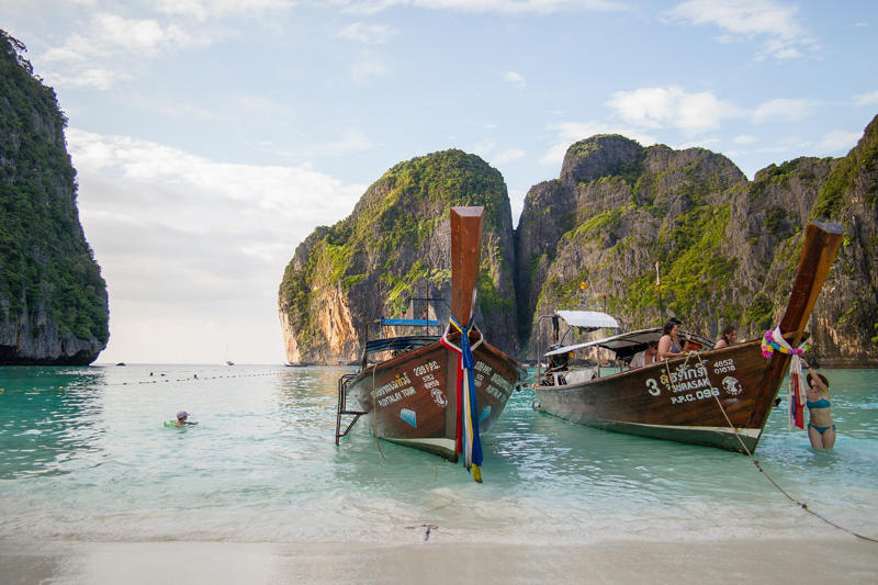 The Beach's Maya Bay - Thailand's Paradise Lost and Found Martha's Vineyard - The Shark-Infested Waters from Jaws, The African Queen's Treacherous River - Uganda and Congo, Jurassic Park's Isla Nublar - Hawaii's Kauai Island, The Shining's Overlook Hotel - Timberline Lodge, Oregon, Jaws 2's Amity Island - More Martha's Vineyard Magic, The Beach's Maya Bay - Thailand's Paradise Lost and Found, Game of Thrones' King's Landing - Dubrovnik, Croatia, The Lord of the Rings' Middle-earth - New Zealand's Stunning Landscapes, Harry Potter's Forbidden Locations - UK's Magical Reality, Mad Max's Post-Apocalyptic Wasteland - Australia's Outback, The Revenant's Frozen Hell - Alberta, Canada, Into the Wild's Alaskan Wilderness - Denali National Park