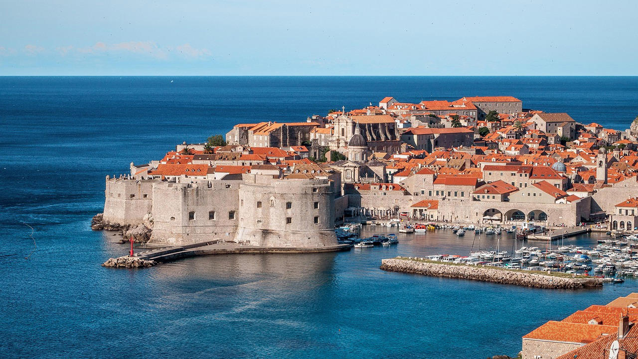 Game of Thrones' King's Landing - Dubrovnik, Croatia Martha's Vineyard - The Shark-Infested Waters from Jaws, The African Queen's Treacherous River - Uganda and Congo, Jurassic Park's Isla Nublar - Hawaii's Kauai Island, The Shining's Overlook Hotel - Timberline Lodge, Oregon, Jaws 2's Amity Island - More Martha's Vineyard Magic, The Beach's Maya Bay - Thailand's Paradise Lost and Found, Game of Thrones' King's Landing - Dubrovnik, Croatia, The Lord of the Rings' Middle-earth - New Zealand's Stunning Landscapes, Harry Potter's Forbidden Locations - UK's Magical Reality, Mad Max's Post-Apocalyptic Wasteland - Australia's Outback, The Revenant's Frozen Hell - Alberta, Canada, Into the Wild's Alaskan Wilderness - Denali National Park
