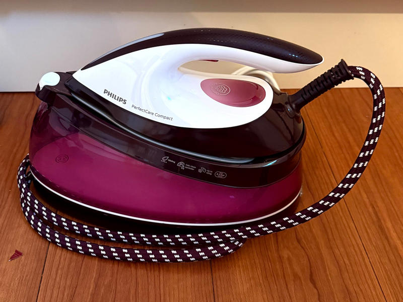 What is the difference between a clothes iron and a steamer? , What are the benefits of a clothes iron? , What are the benefits of a clothes steamer? , When should you use an iron on clothes?, When should you use a steamer on clothes? , Which is faster to use?, Which clothes steamer should you buy?, Russell Hobbs steam genie two-in-one handheld clothes steamer, Steamery cirrus 2, Philips 3000 series handheld steamer, Which iron should you buy?, Russell Hobbs power steam ultra steam iron, Russell Hobbs plug and wrap steam iron
