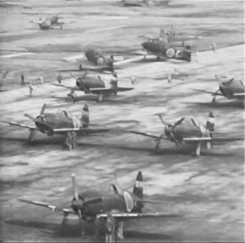 ポツダム宣言受諾までの道のり, 終戦してもなお続く戦争状態, 「特攻」ではなく「生きて戦う」ことを第一に, 「徹底抗戦」の意も空しく, 大西中将が死に際に託した「一言」, 抗戦断念に舵を切るも…, 「空を飛んだら、もう命は惜しくない」, 三〇二空叛乱事件の収束, 厚木飛行場に残された機の片付け, 土をかぶされ“消えた”厚木基地の飛行機