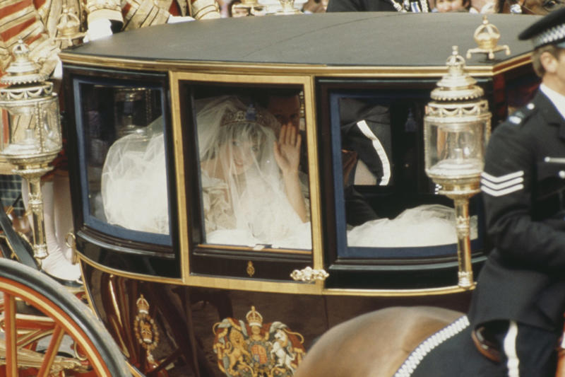 A fashion landmark of the 1980s, Romantic excess, Diana lost too much weight before the wedding, Diana battled bulimia for nearly a decade, She spilled perfume on the dress, A backup bouquet—just in case, A hidden lucky charm, An alternate version of the dress, The backup dress vanished mysteriously, The dramatic veil, How do you transport a princess?, Hand-stitched and one of a kind, Even the shoes were custom masterpieces, The soles were painted with their initials, The third most expensive wedding dress in history