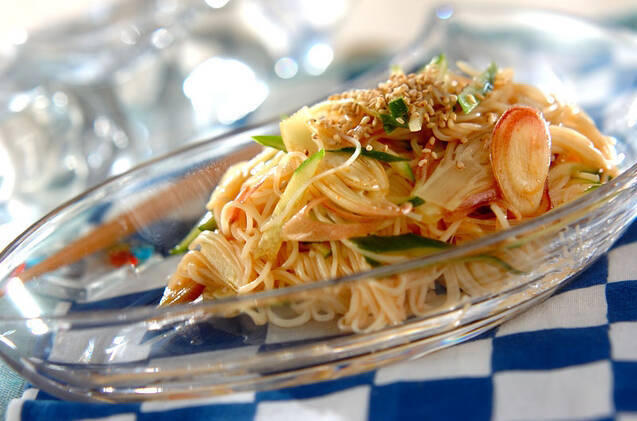 ・「そうめん、好きなつけだれは？」の結果は…, ・「そうめん、好きな食べ方は？」の結果は…, ・「夏にそうめんを食べる頻度は？」の結果は…, ・「この中で食べてみたいそうめんは？」の結果は…