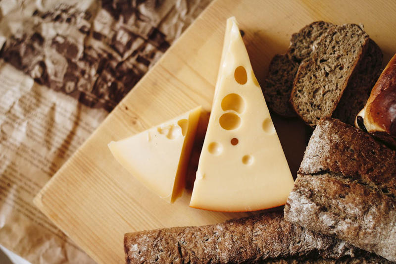 Love It Or Hate It?, Cilantro, Non-Crispy Chicken Skin, Eggplant, Cottage Cheese, Bleu Cheese, Mushrooms, Canned Tuna Fish, Fennel Seed, Artificial Sweeteners, Coriander, Sliced Tomato, Mayonnaise, Green Bell Peppers, Black Licorice, Brussell Sprouts, The Fatty Part of Any Meat, Meat with Bones, Marshmallows, Cantaloupe, Asparagus, Spicy Food, Peanuts/Peanut Butter, Shellfish