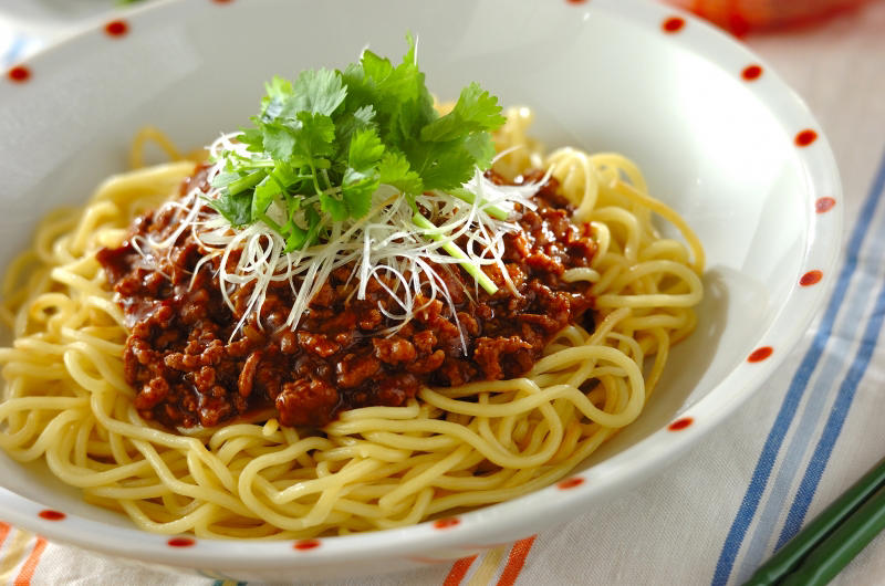 時短ジャージャー麺, 辛くないキノコジャージャー麺, ピリ辛のジャージャー麺, コクうま＆爽やかなジャージャー麺, トマト缶で作るジャージャー麺